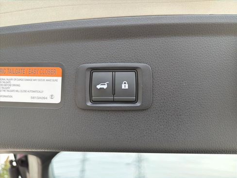 Used 2025 Mitsubishi Eclipse Cross SE image 32