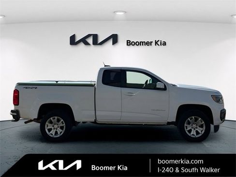 Used 2022 Chevrolet Colorado LT w/ Fleet Safety Package image 4