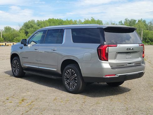 New 2026 GMC Yukon XL Elevation AWD/4WD image 5