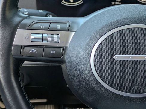 Used 2025 Hyundai Kona SEL FWD image 19