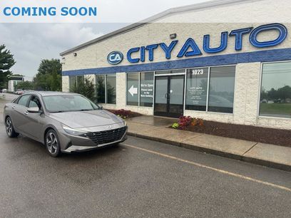 Used 2021 Hyundai Elantra SEL w/ Convenience + Premium Package