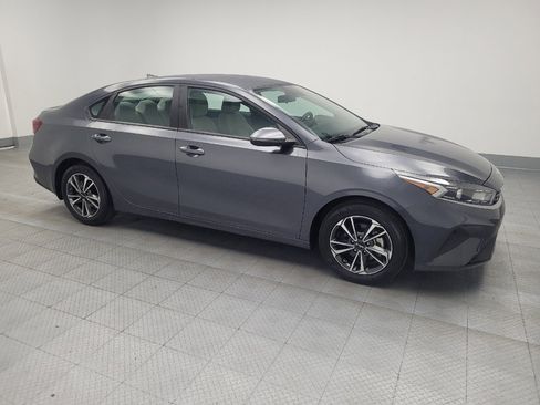 Used 2023 Kia Forte LXS w/ LXS Technology Package image 11