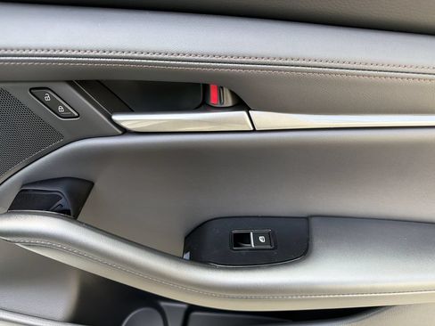 New 2026 MAZDA MAZDA3 s FWD image 7