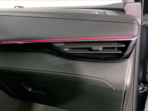 Used 2025 Buick Envision Preferred image 15