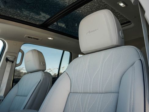 New 2026 Buick Enclave Avenir w/ Super Cruise Package image 21