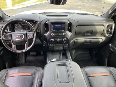 Used 2020 GMC Sierra 1500 AT4 w/ AT4 Premium Package image 12
