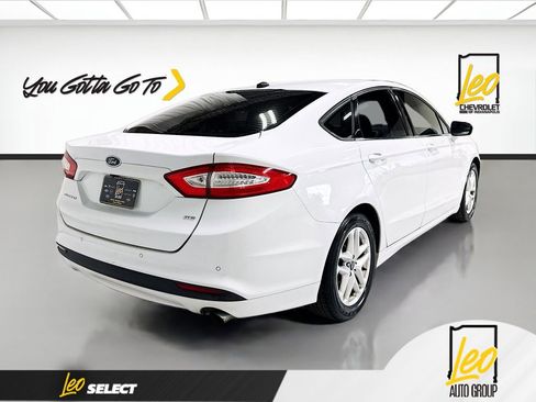 Used 2013 Ford Fusion SE FWD image 5