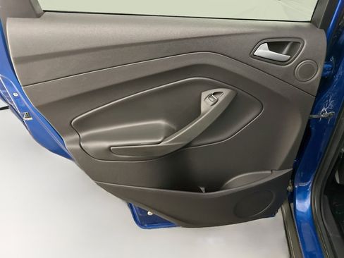 Used 2017 Ford Escape Titanium AWD/4WD image 27