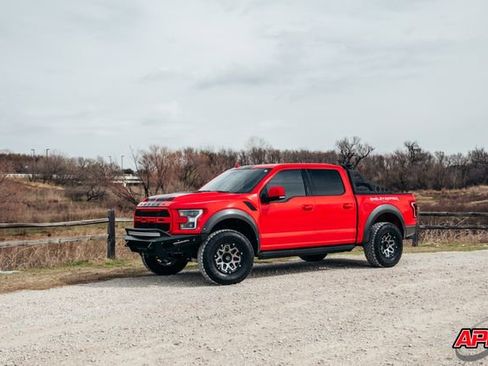 Used 2019 Ford F150 Raptor w/ Equipment Group 802A Luxury image 19