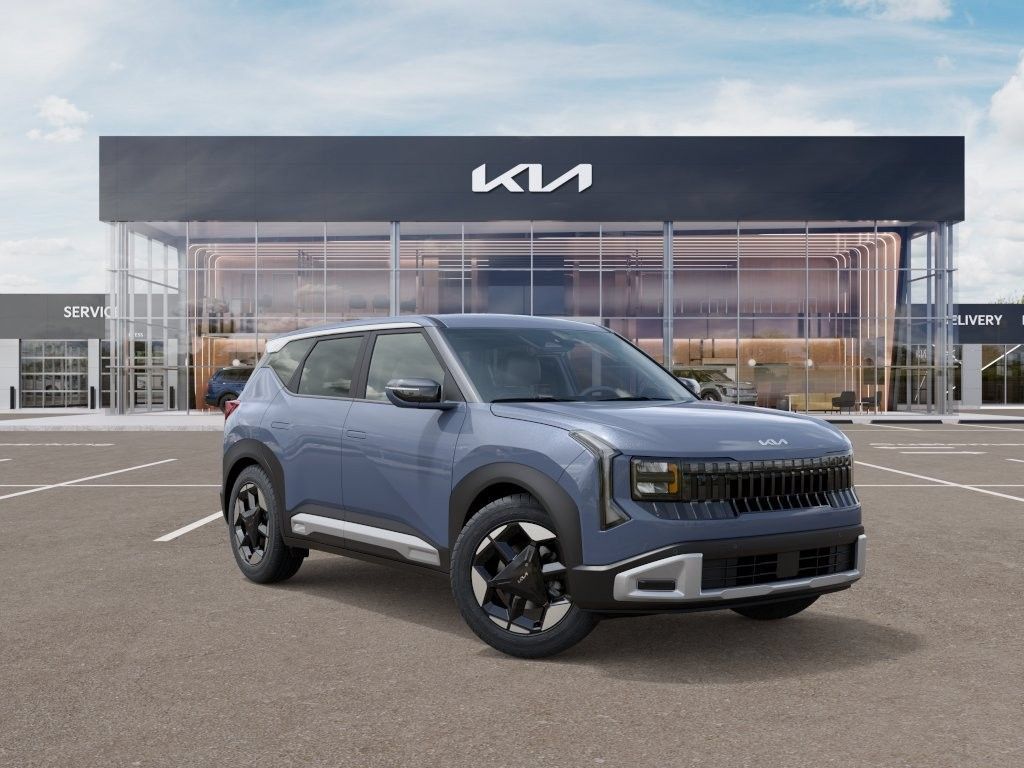 New 2027 Kia Seltos S FWD image 2