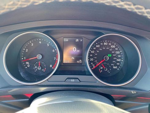 Used 2020 Volkswagen Tiguan SE R-Line image 16