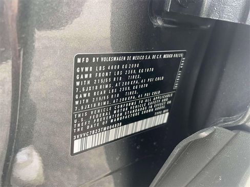 New 2026 Volkswagen Taos SE image 18