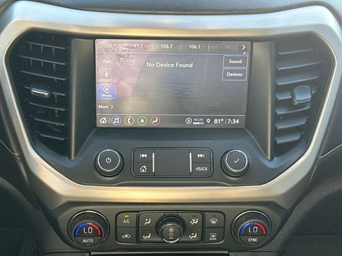 Used 2021 GMC Acadia Denali w/ Denali Technology Package FWD image 12