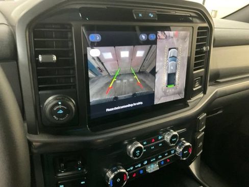 Used 2025 Ford F150 Lariat AWD/4WD image 11