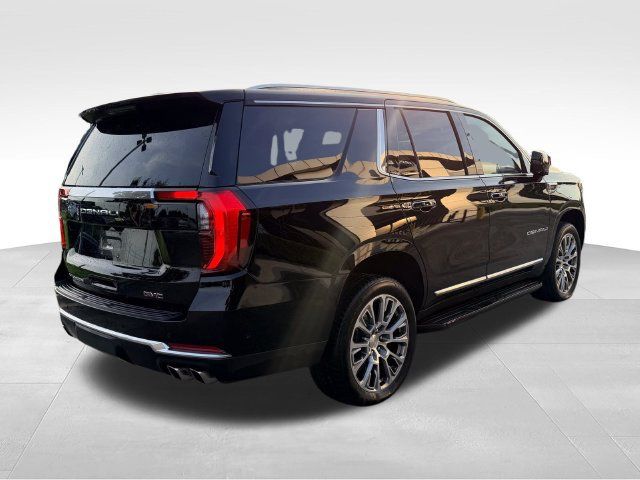 Used 2025 GMC Yukon Denali AWD/4WD image 5