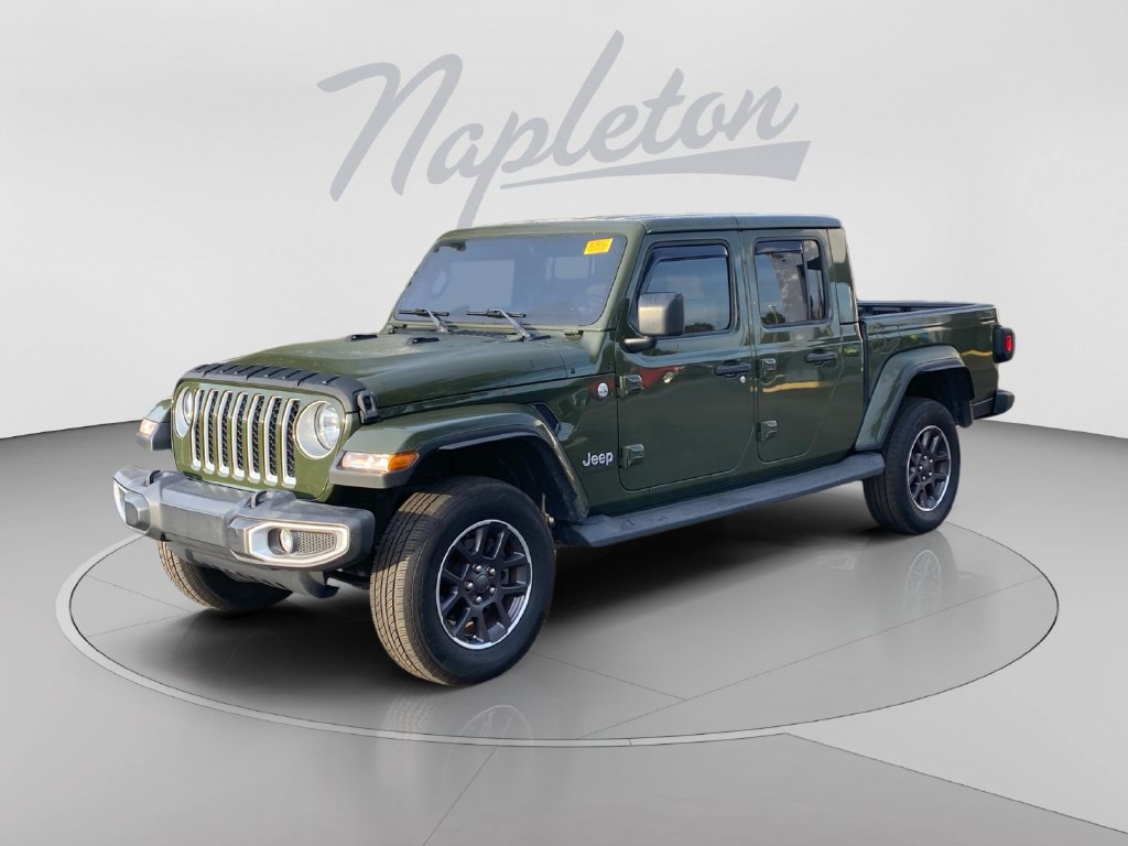 Used 2023 Jeep Gladiator Overland w/ Popular Equipment Package AWD/4WD image 1