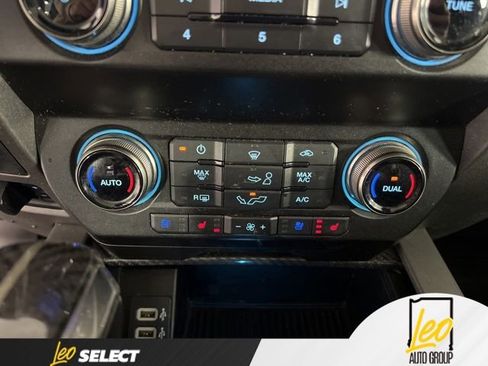 Used 2020 Ford F150 Raptor w/ Equipment Group 802A Luxury AWD/4WD image 22