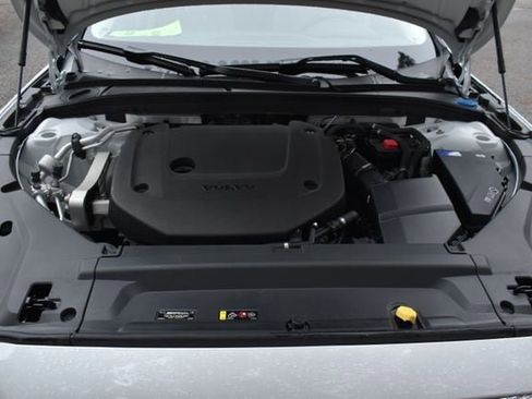 New 2024 Volvo S90 B6 Plus image 19