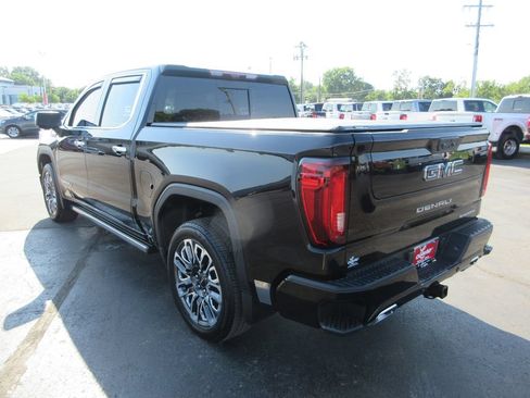Certified 2025 GMC Sierra 1500 Denali Ultimate AWD/4WD image 10