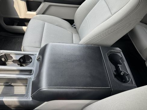 Used 2019 Ford F150 XLT w/ Equipment Group 302A Luxury AWD/4WD image 54