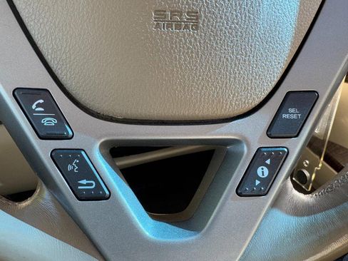 Used 2012 Acura MDX w/ Technology & Entertainment image 19