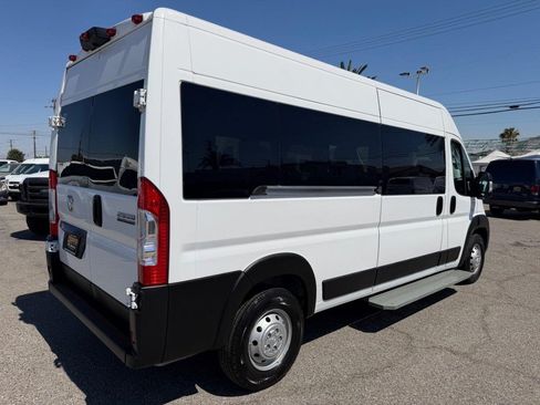 Used 2023 RAM ProMaster 2500 FWD image 7