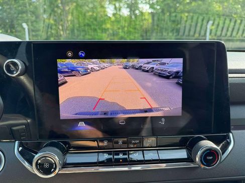 Used 2024 Chevrolet Colorado Trail Boss w/ Advanced Trailering Package AWD/4WD image 28