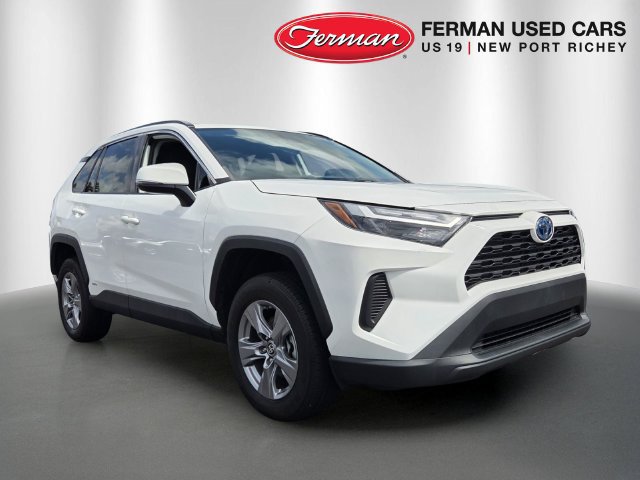 Used 2024 Toyota RAV4 LE AWD/4WD image 1