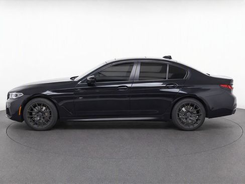 Used 2022 BMW 740i xDrive w/ M Sport Package AWD/4WD image 6