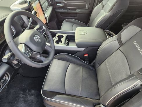 New 2025 RAM 2500 Laramie image 13