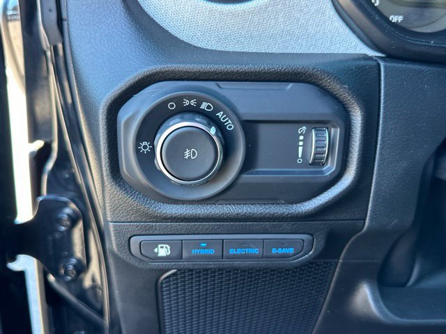 Used 2025 Jeep Wrangler Unlimited Sport S 4xe w/ Convenience Group AWD/4WD image 10