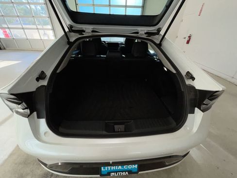 Used 2026 Toyota Prius Plug-In Hybrid FWD image 24