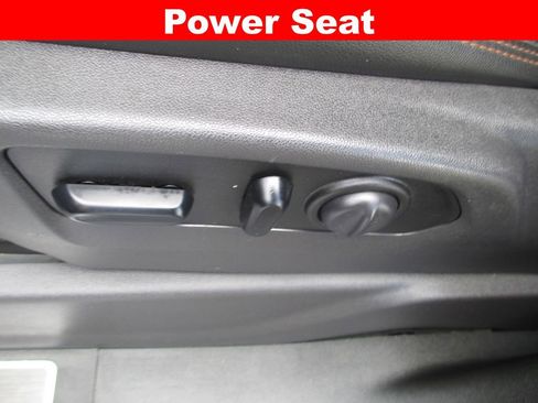 Used 2019 GMC Sierra 1500 AT4 w/ AT4 Premium Package image 27