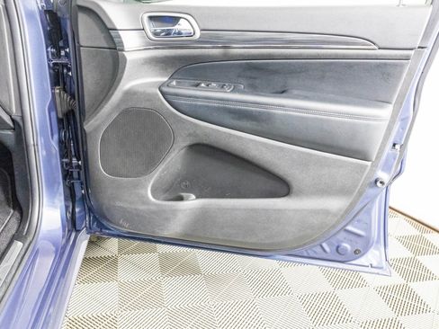 Used 2020 Jeep Grand Cherokee Limited X image 43