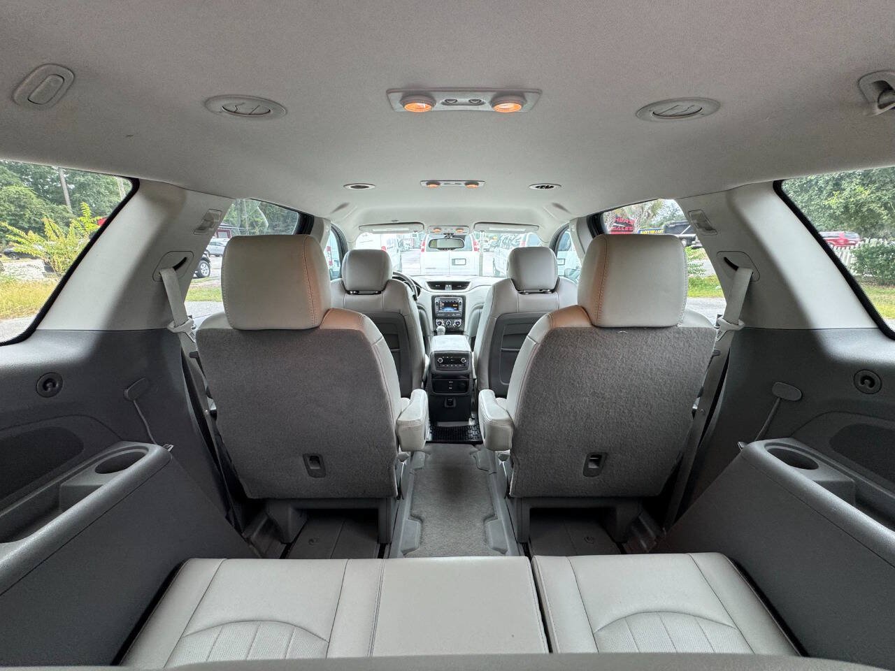 Used 2016 Chevrolet Traverse LTZ FWD image 43