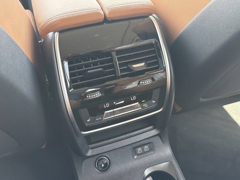 New 2027 BMW X7 xDrive40i w/ Executive Package AWD/4WD image 19