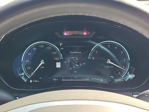 Used 2023 Genesis GV70 2.5T w/ Sport Prestige Package image 36