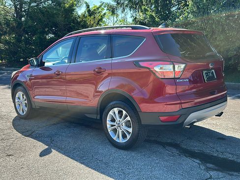 Used 2018 Ford Escape SEL FWD image 7