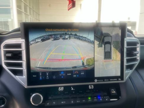 Used 2022 Toyota Tundra Platinum w/ Advanced Package AWD/4WD image 15