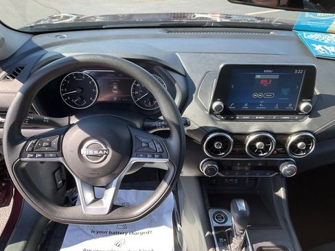 Used 2024 Nissan Sentra SV image 6