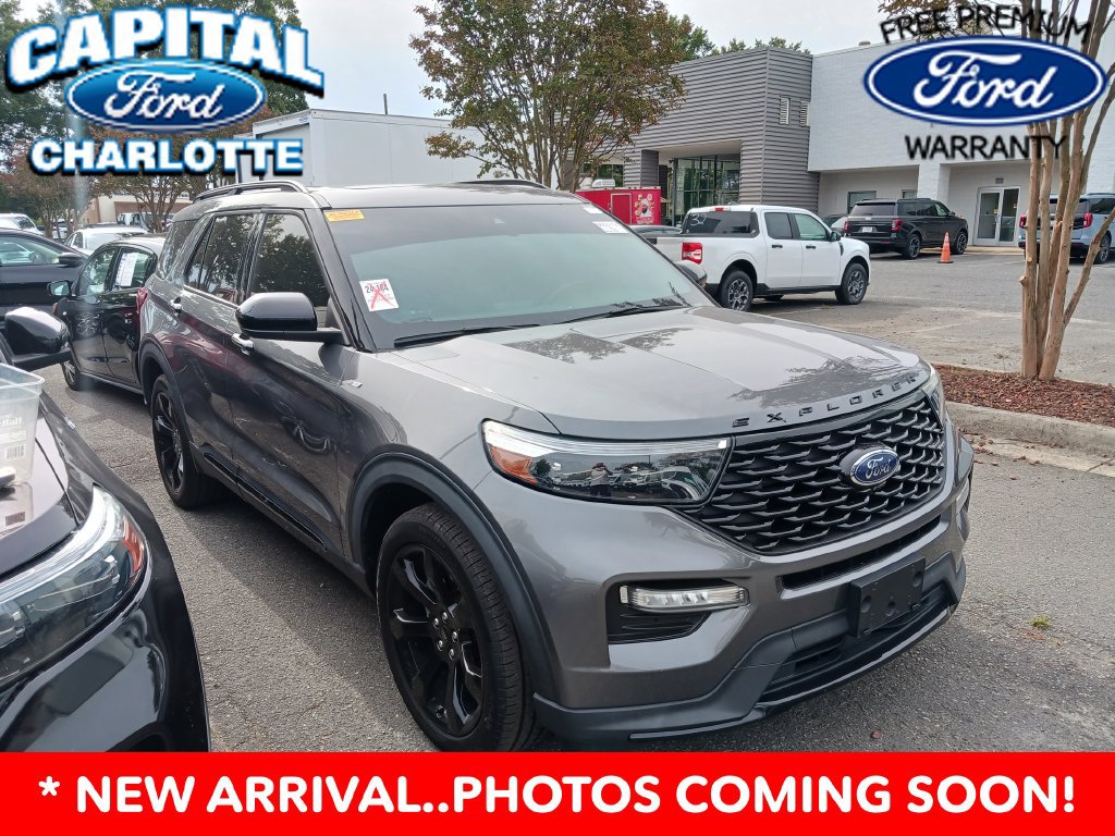 Used 2022 Ford Explorer ST-Line w/ Class IV Trailer Tow Package RWD image 2