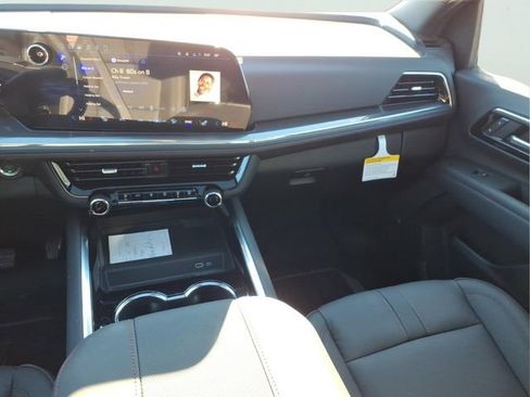 New 2026 Chevrolet Suburban RST w/ Comfort Package image 15