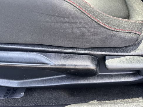 Used 2018 Honda Civic Si image 14