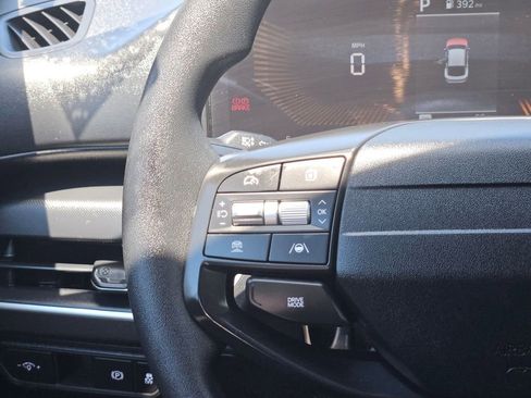 Used 2025 Kia K4 FWD image 24
