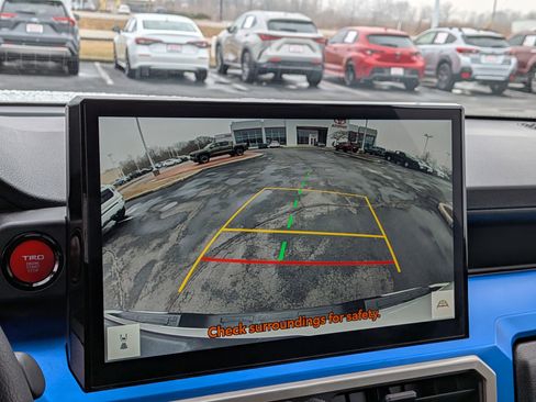 Used 2024 Toyota Tacoma TRD Off-Road w/ TRD Off Road Upgrade Package image 35