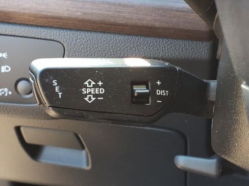 Used 2021 Audi Q5 2.0T Premium Plus w/ Premium Plus Package image 23