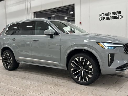 Used 2026 Volvo XC90 B6 Plus w/ Protection Package Premier image 3