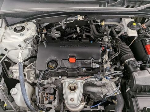 Certified 2024 Honda HR-V LX image 26