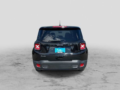 Certified 2023 Jeep Renegade Latitude AWD/4WD image 7