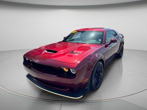 Used 2022 Dodge Challenger R/T Scat Pack RWD image 3
